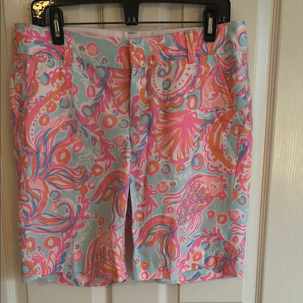 Lilly a Pulitzer Colorful Women's Shorts size 6